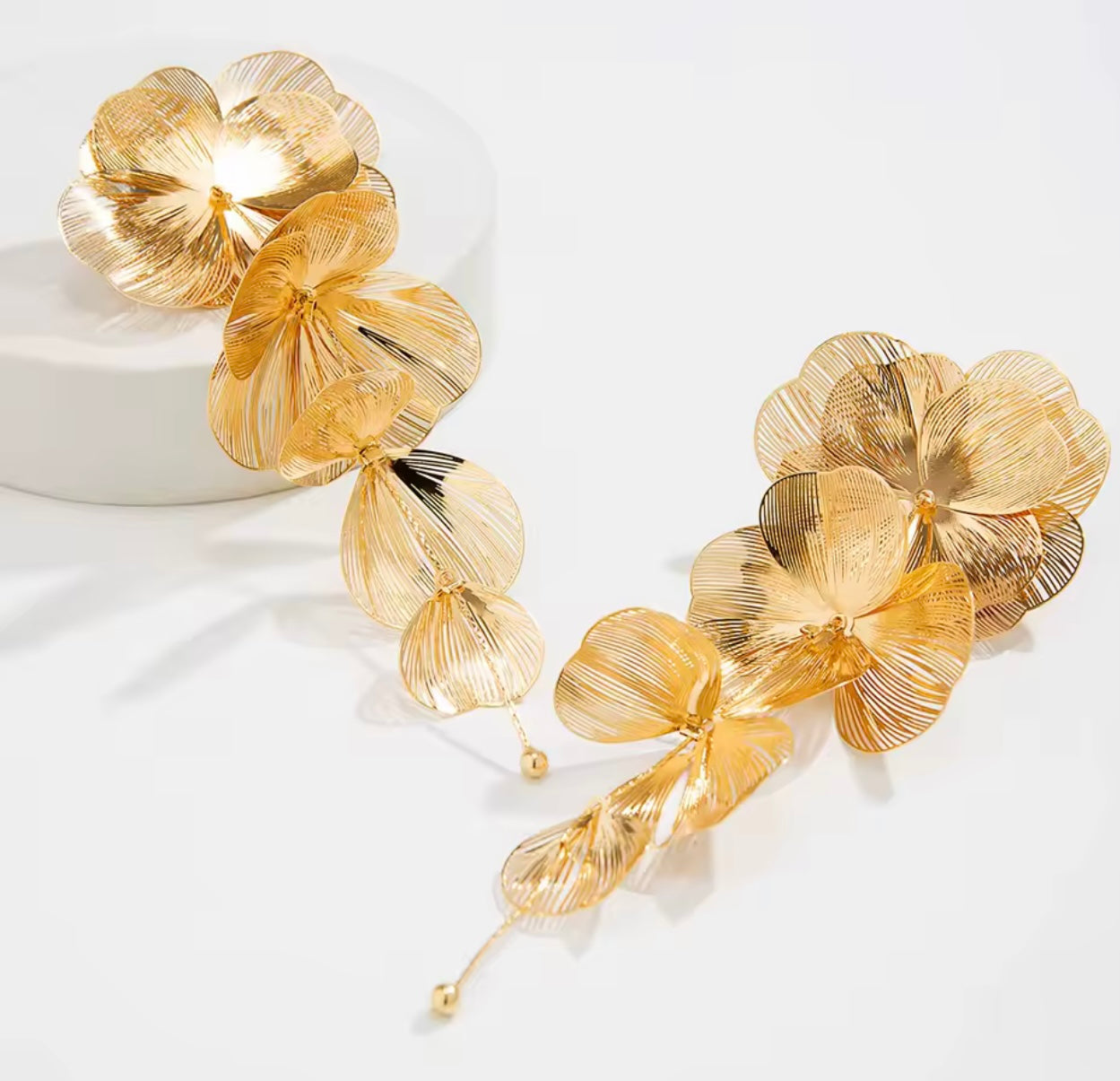 Leaf Pendant Drop